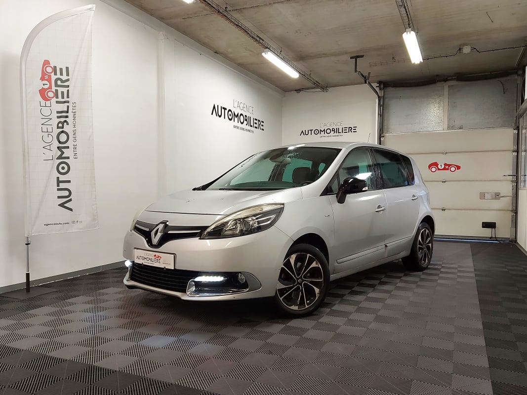 Renault Scenic III (3) 1.5 DCI 110 FAP BOSE EDITION EDC — 1