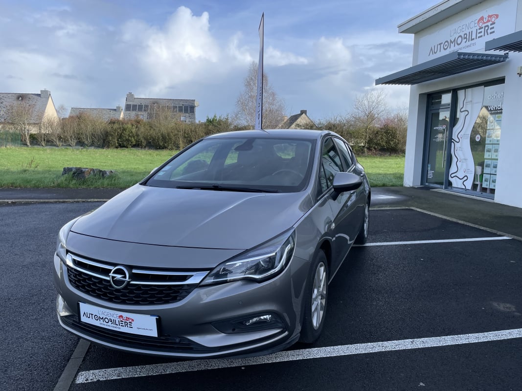 Opel Astra 1.6 CDTI 136 CH BOITE AUTO BUSINESS EDITION — 1