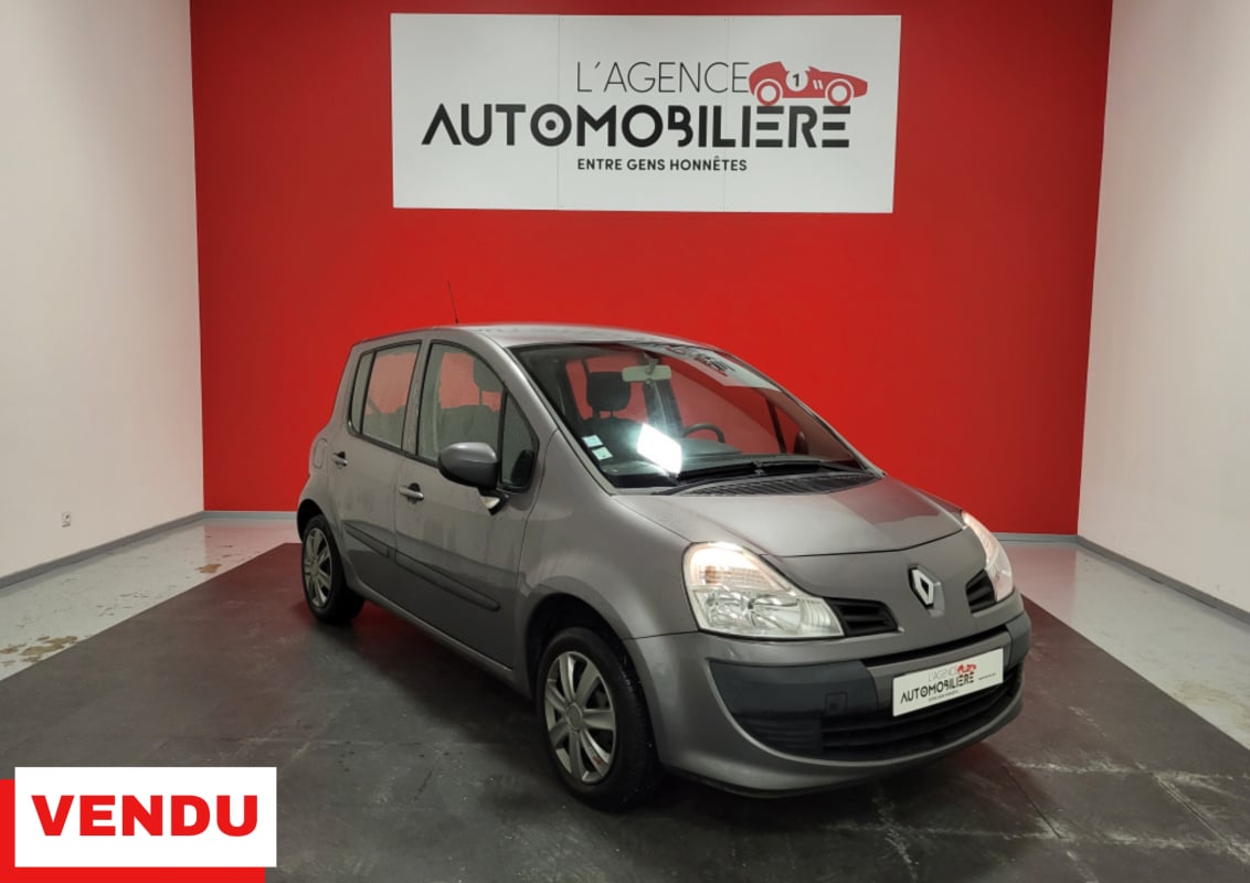 Renault Modus MODUS 1.2 16 V 77 .COM EURO5 + DISTRIBUTION OK — 1