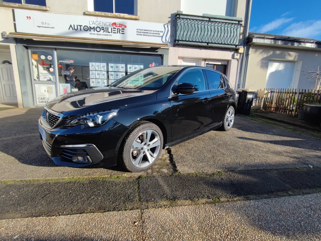 Peugeot 308 Phase II 1.2 GT-LINE EAT8 130 cv Boîte auto — 1