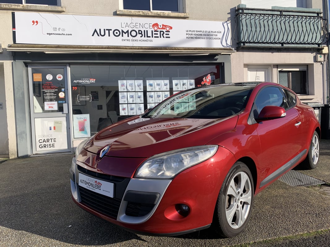 Renault Megane coupe III Coupé 1.5 dCi 110 cv - Dynamique — 1