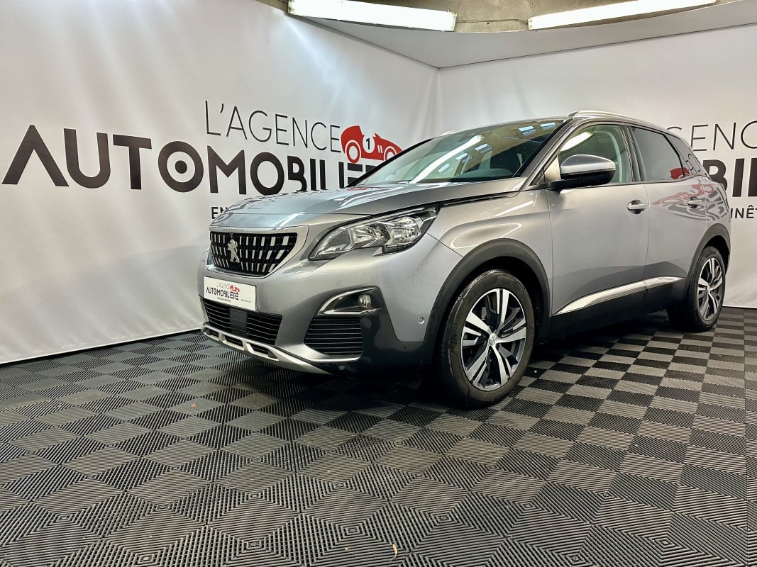 Peugeot 3008 ALLURE BlueHDI 120 EAT6 (Toit ouvrant) — 1
