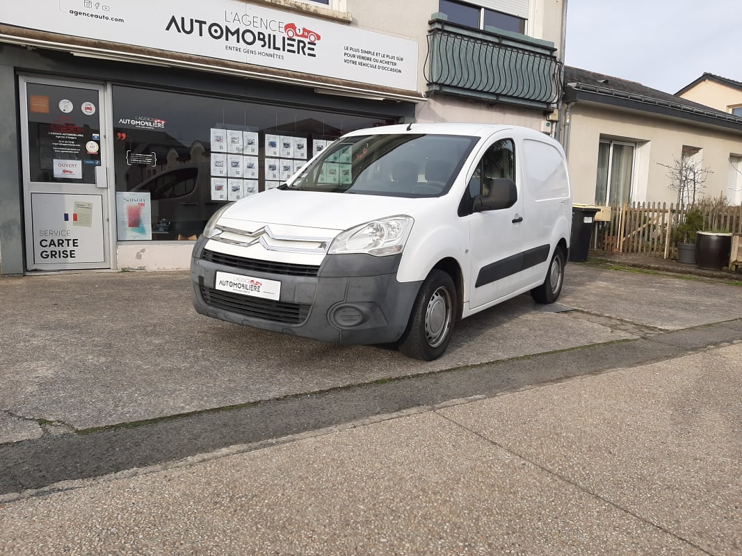 Citroen Berlingo 1.6 Hdi 90 Pack Elec 3 places 6499€ HT — 1