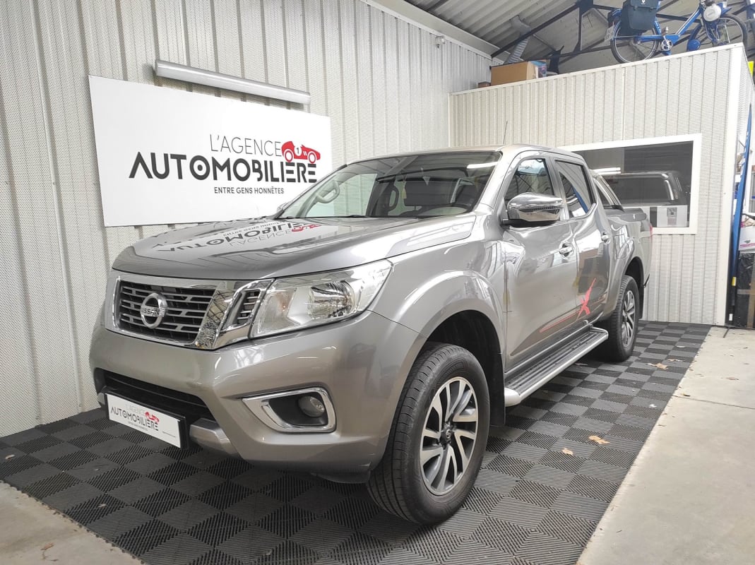 Nissan NP 300 NAVARA Double Cab 2.3 DCI 190 X-Pedition 4WD — 1