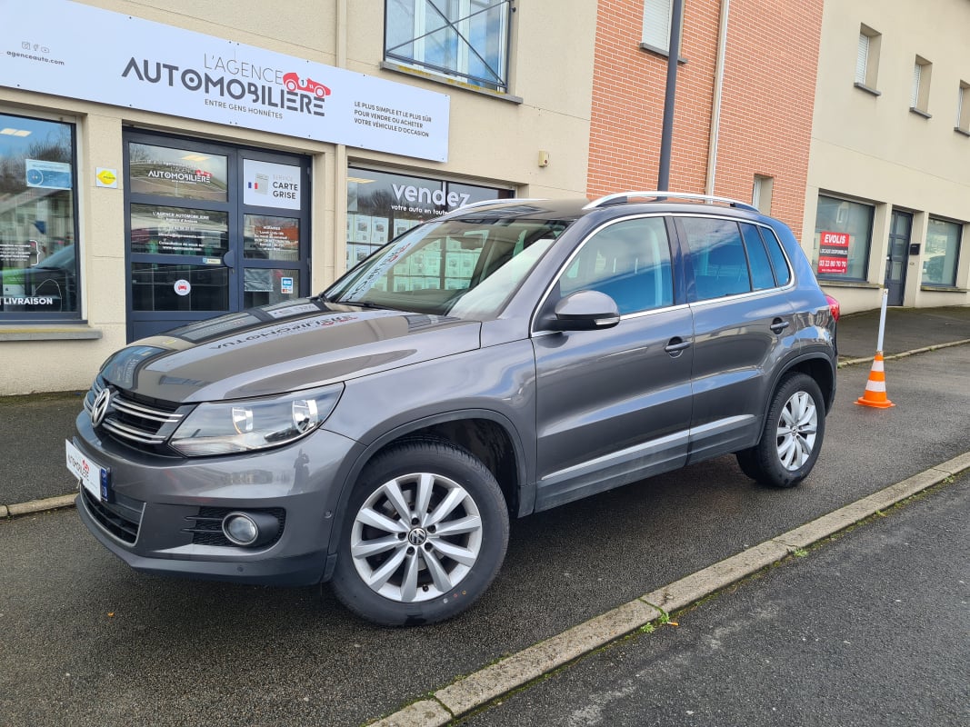 Volkswagen Tiguan 2.0 TDI 140 SPORTLINE 4MOTION — 1