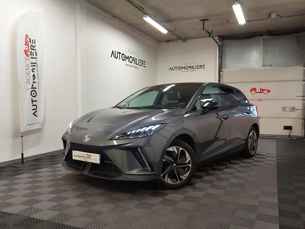 MG MG4 EV 64KWH - 150 KW 2WD LUXURY — 1