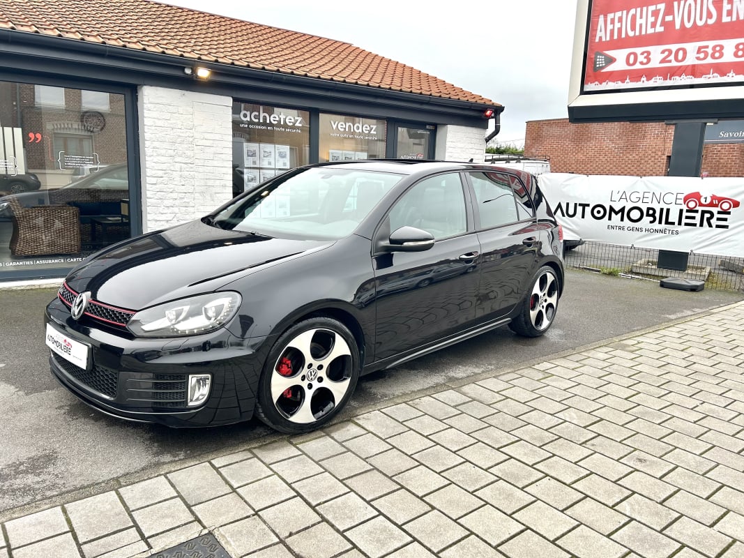 Volkswagen Golf VI 2.0 TSI 210 GTI DSG6 5P CUIR TOIT OUVRANT — 1