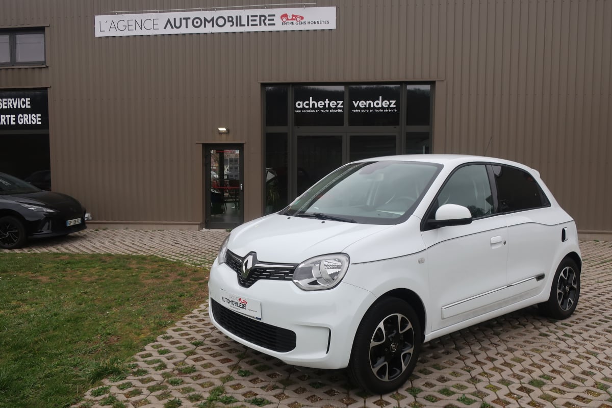 Renault Twingo III 0.9 TCe 12V Intens 95Cv — 1