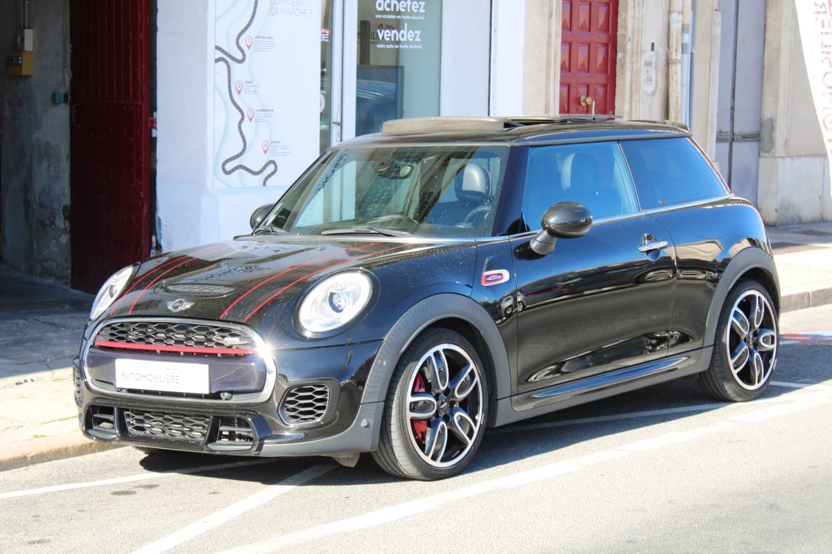 Mini John Cooper Works 2.0 230 JOHN COOPER WORKS BVA ( Toit ouvrant panoramique, Sièges chauffants, Moteur à chaîne ... ) — 1