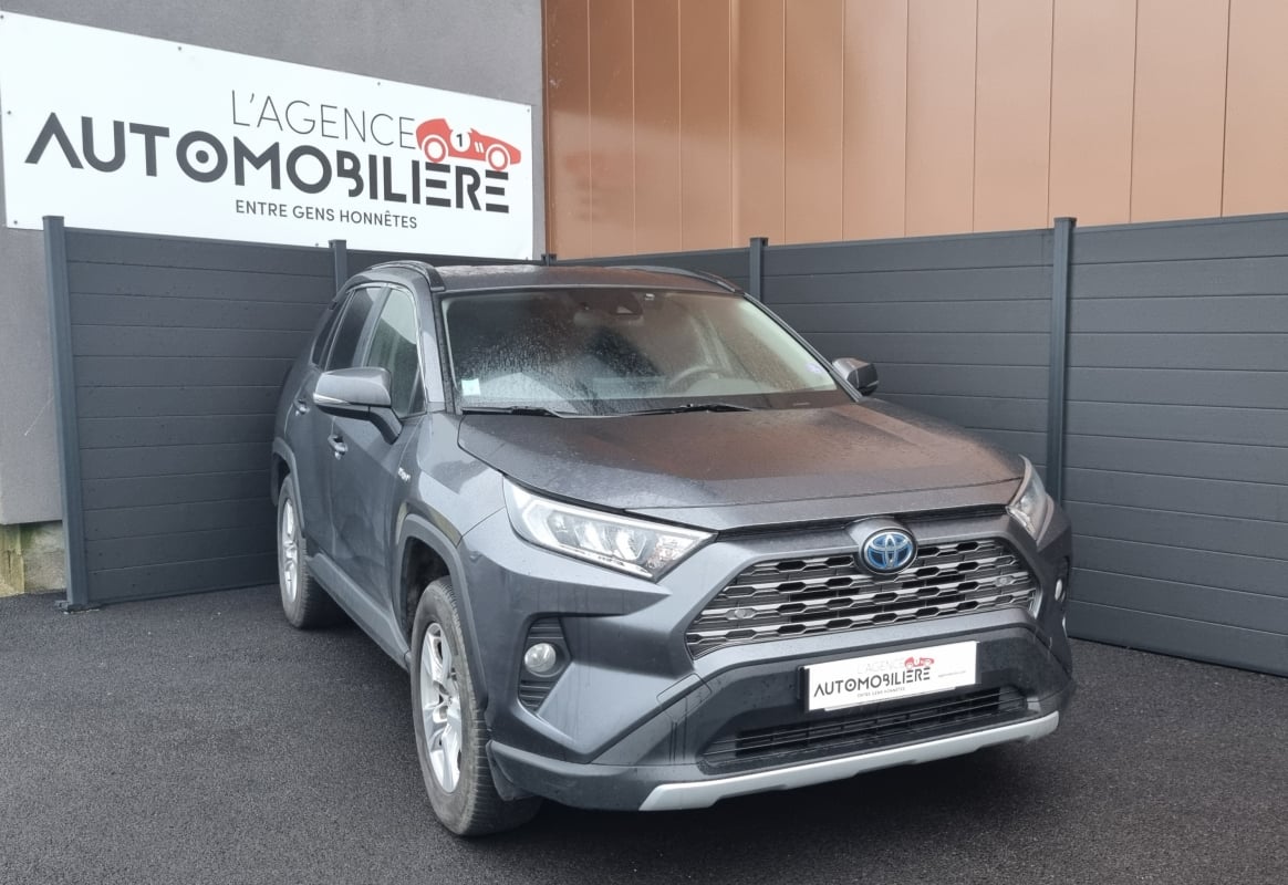 Toyota RAV4 V 2.5 218 HYBRIDE 2WD DYNAMIC