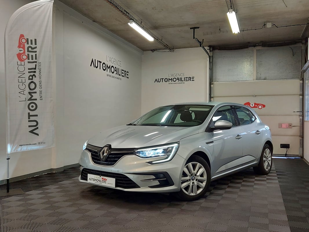 Renault Megane IV (2) 1.6 E-TECH PLUG-IN HYBRIDE 160 BUSINESS 21N — 1