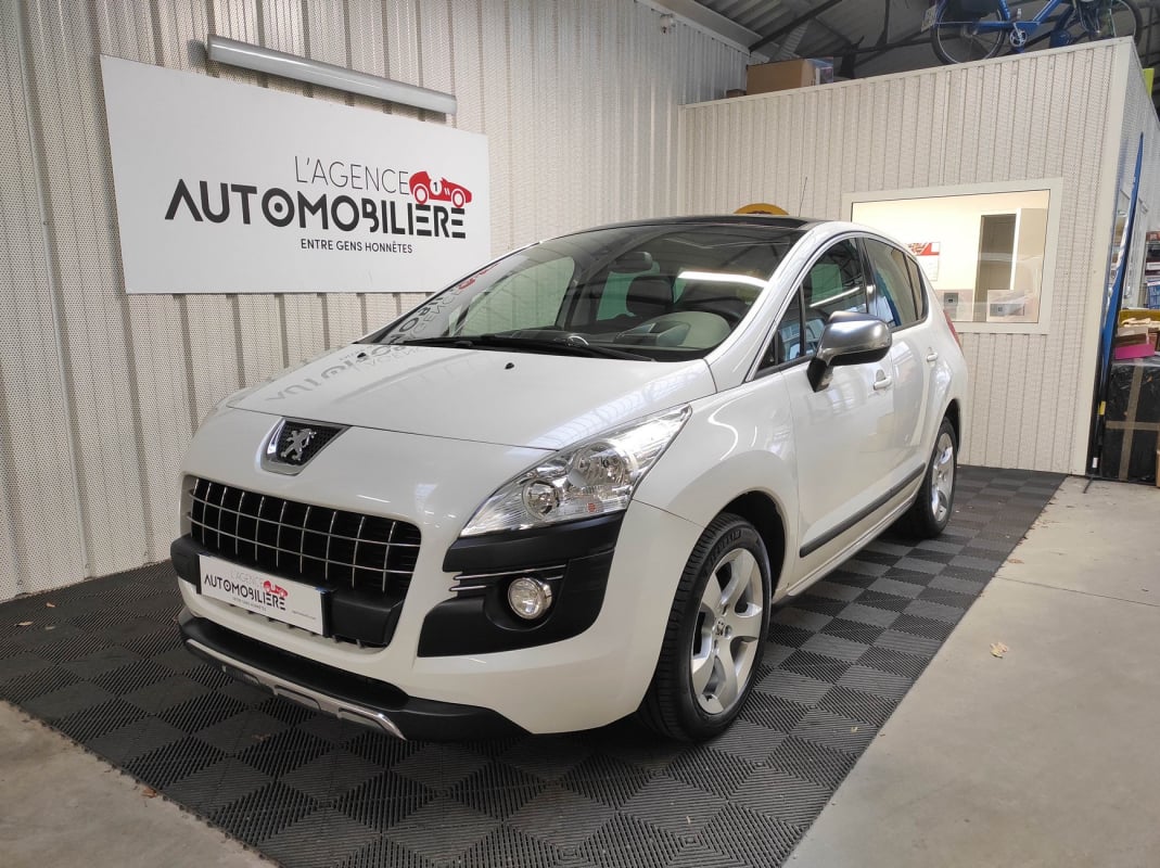 Peugeot 3008 1.6 HDI 112 Allure — 1
