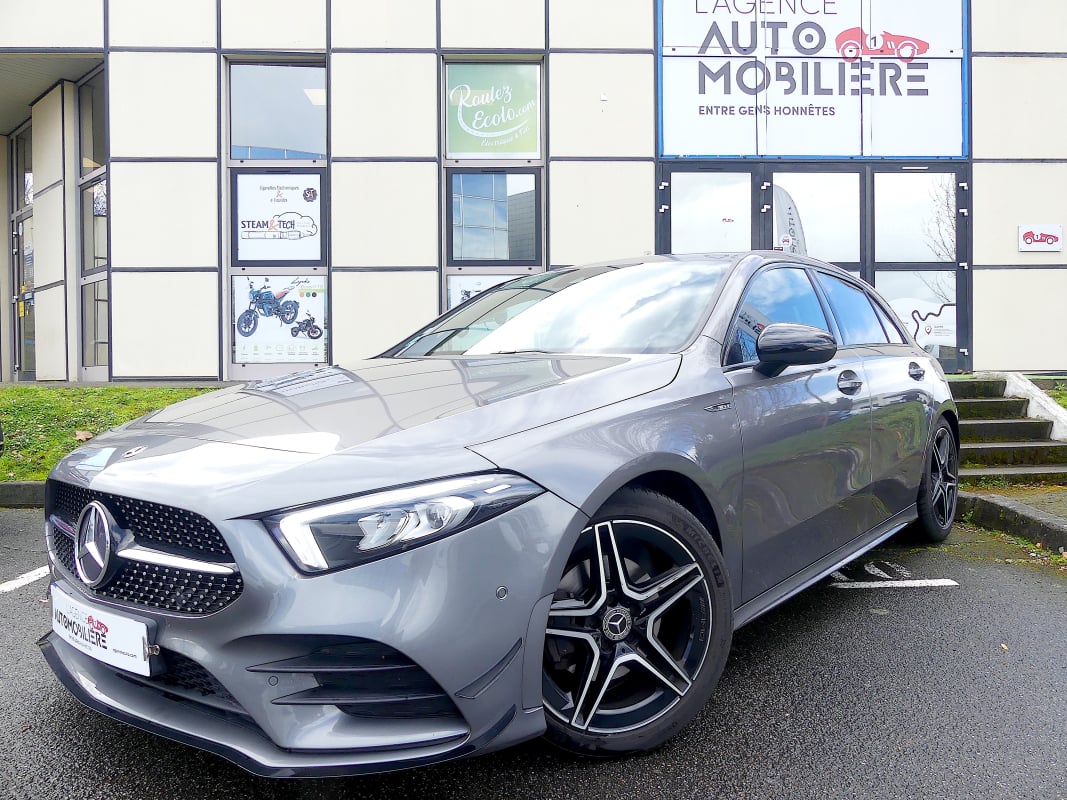 Mercedes-Benz Classe A Classe A 180 AMG Line — 1