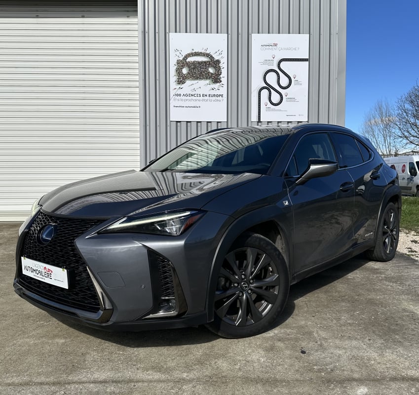Lexus UX 2.0 VVT-iE 16V 184 Hybrid AWD F SPORT — 1