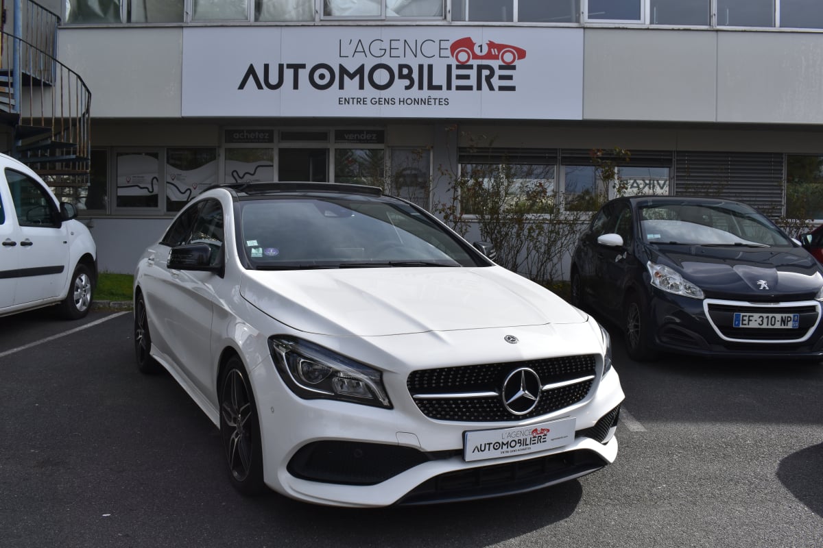 Mercedes-Benz Classe CLA FASCINATION PACK AMG Phase 2 200 1.6 i7G-DCT 156 cv Boîte auto — 1