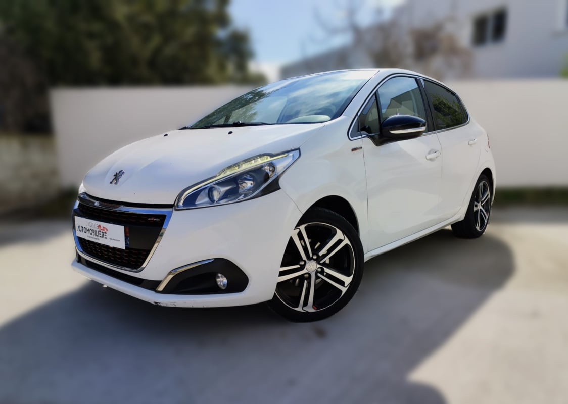 Peugeot 208 1.6 blueHDI 100 GT Line START STOP — 1