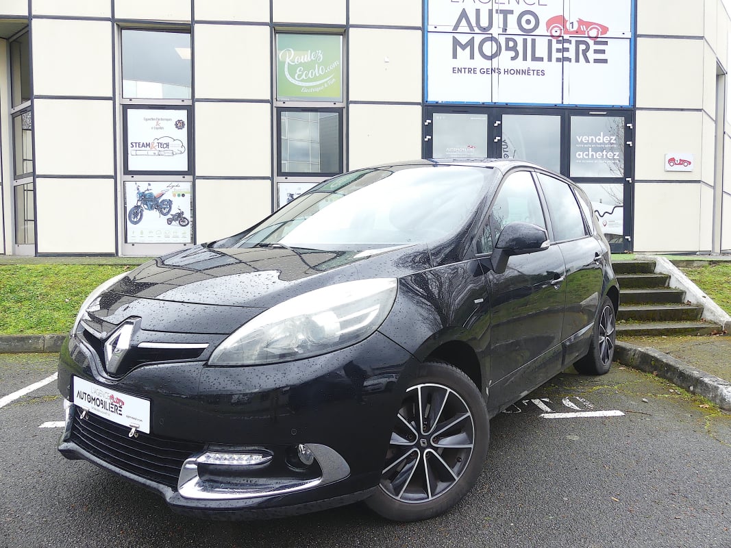 Renault Scenic 1.5 dCi 110 Energy FAP eco2 Bose — 1