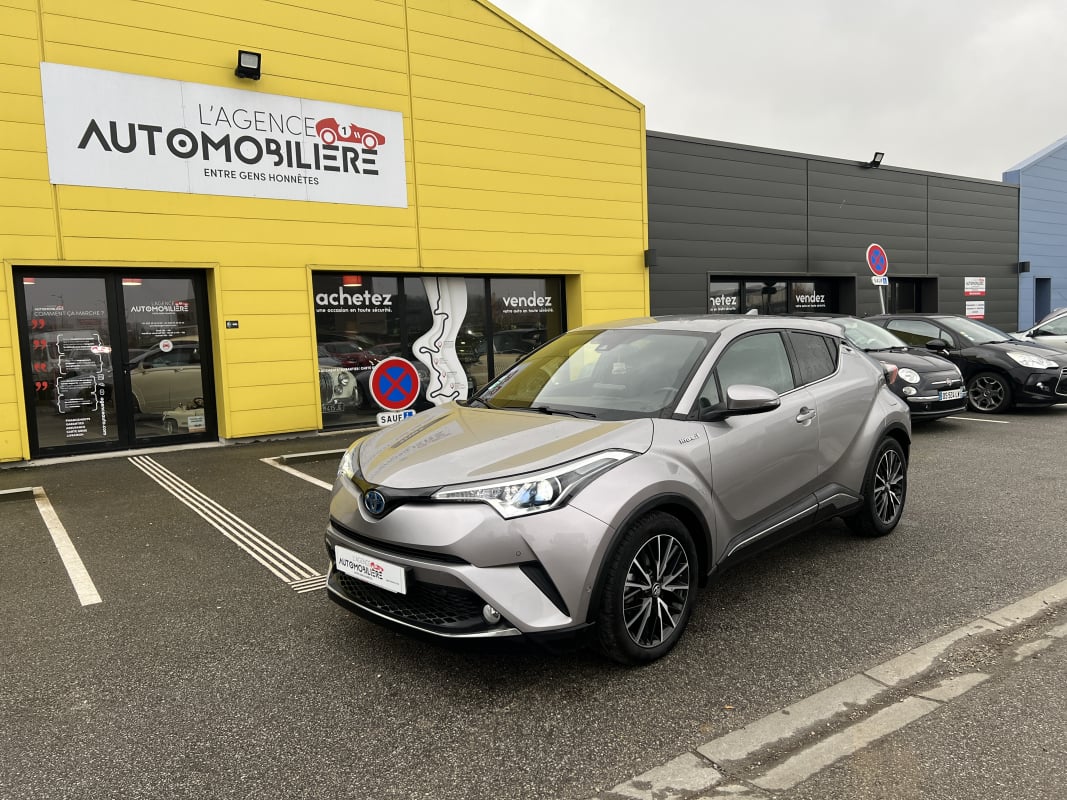Toyota C-HR Hybride 122CV finition Distinctive — 1