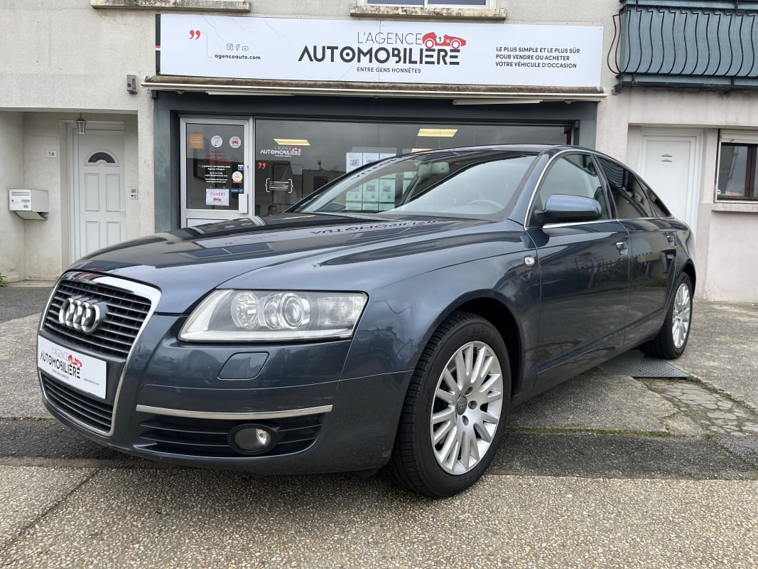 Audi A6 2.4 i V6 177cv Multitronic - Ambition Luxe — 1