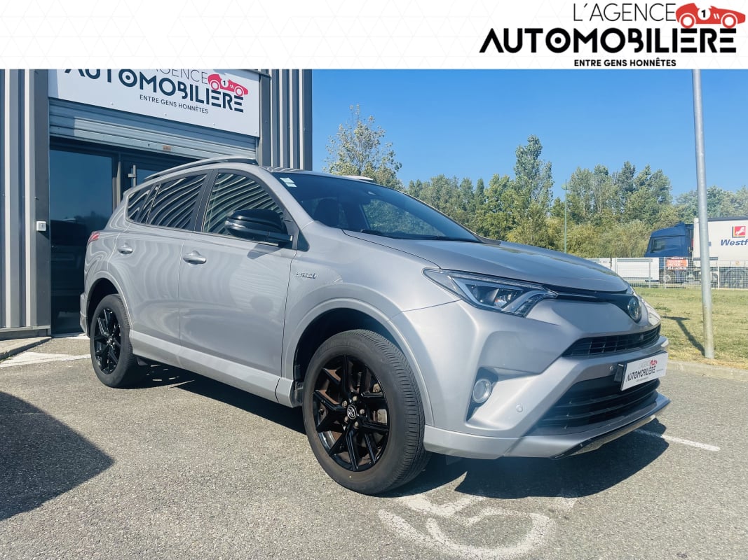 Toyota RAV4 2.5 2WD COLLECTION 197CV ENTRETIEN EXCLUSIF TOYOTA — 1