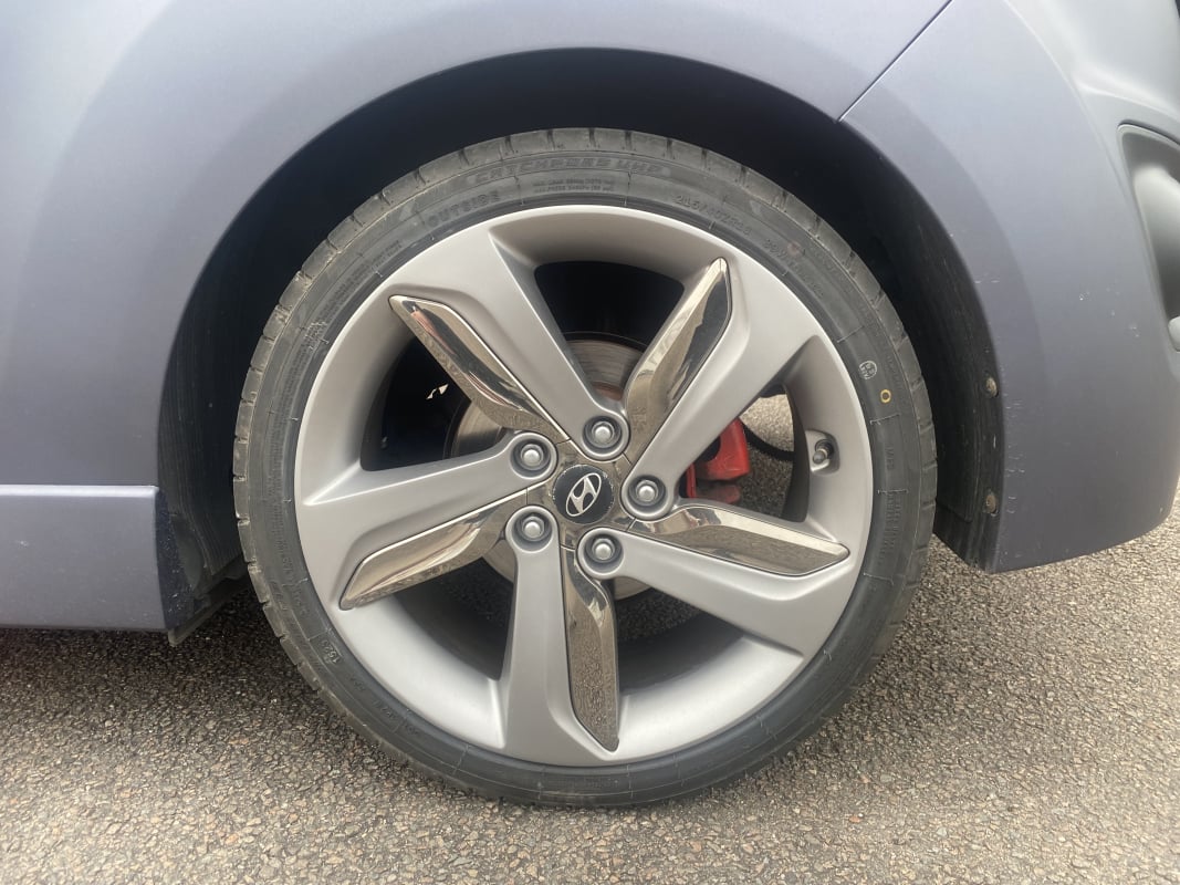 Hyundai Veloster 1.6 T-GDI Coupé 16V 186 CV ChaineOK — 17