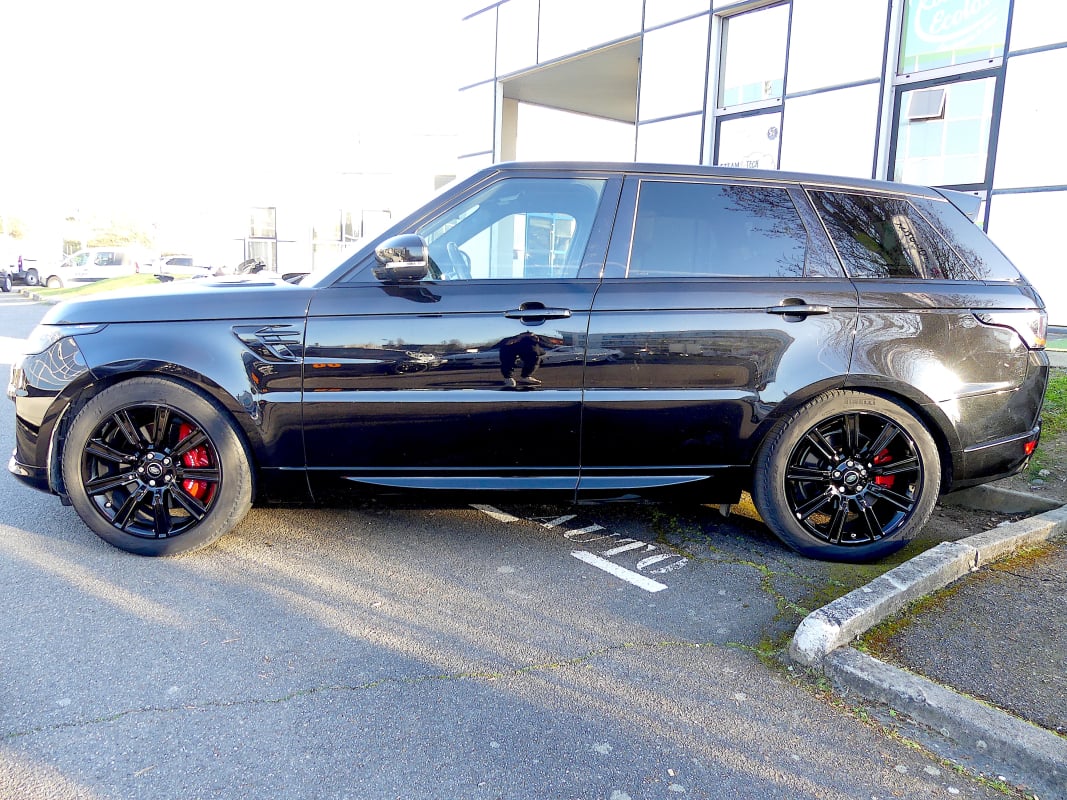 Land Rover Range Rover Sport P400E HYBRID 404 CH HSE DYNAMIC - Entretien Land Rover — 2