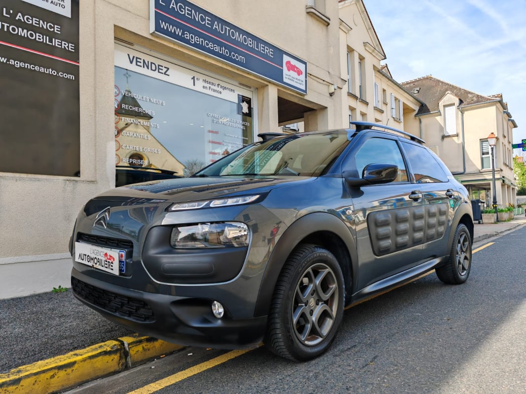 Citroen C4 Cactus 110cv FEEL EDITION — 1