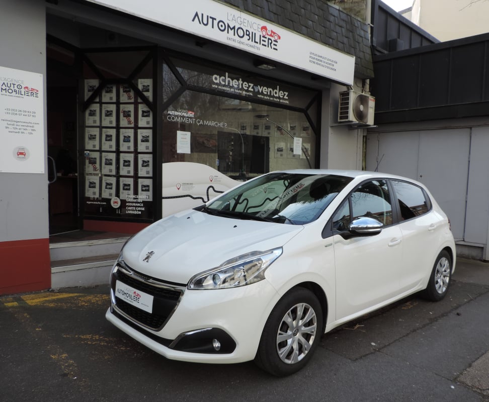 Peugeot 208 1.2 82CV URBAN SOUL