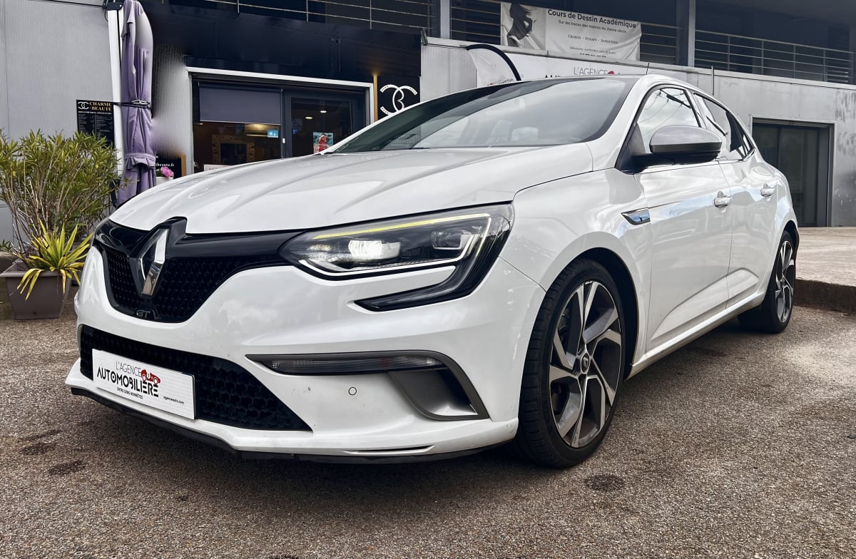 Renault Megane 1.6 TCE 205 ENERGY GT EDC BVA — 1