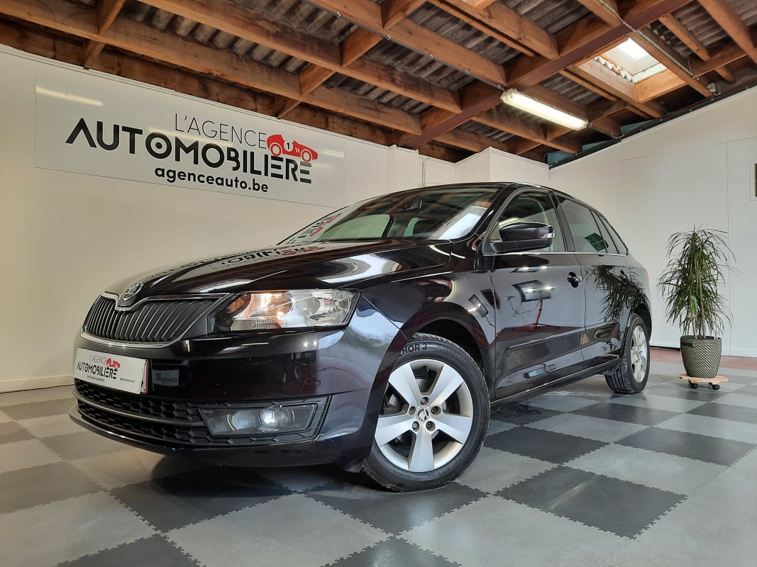 Skoda Rapid Spaceback 1.2 TSI Spaceback Ambition 90Ch boite manuelle 5V/ Garantie 12 mois — 1