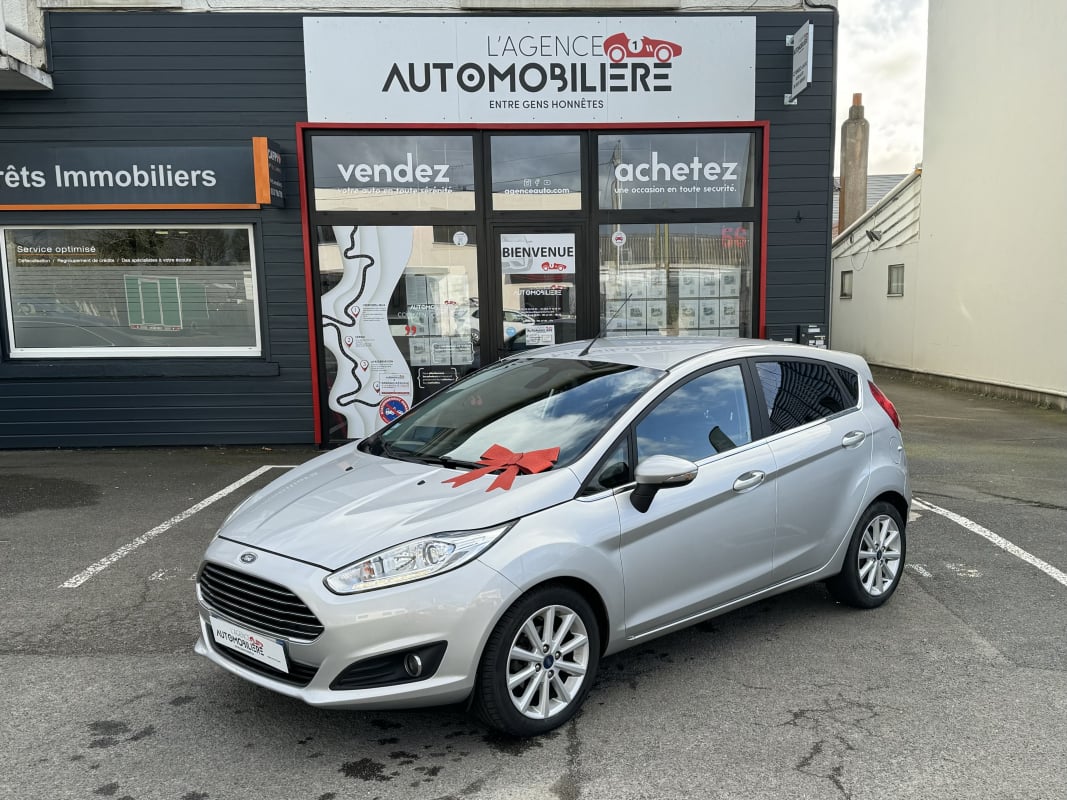 Ford Fiesta 1.5 TDCI 95ch BVM5 Titanium(2ème Main) — 1