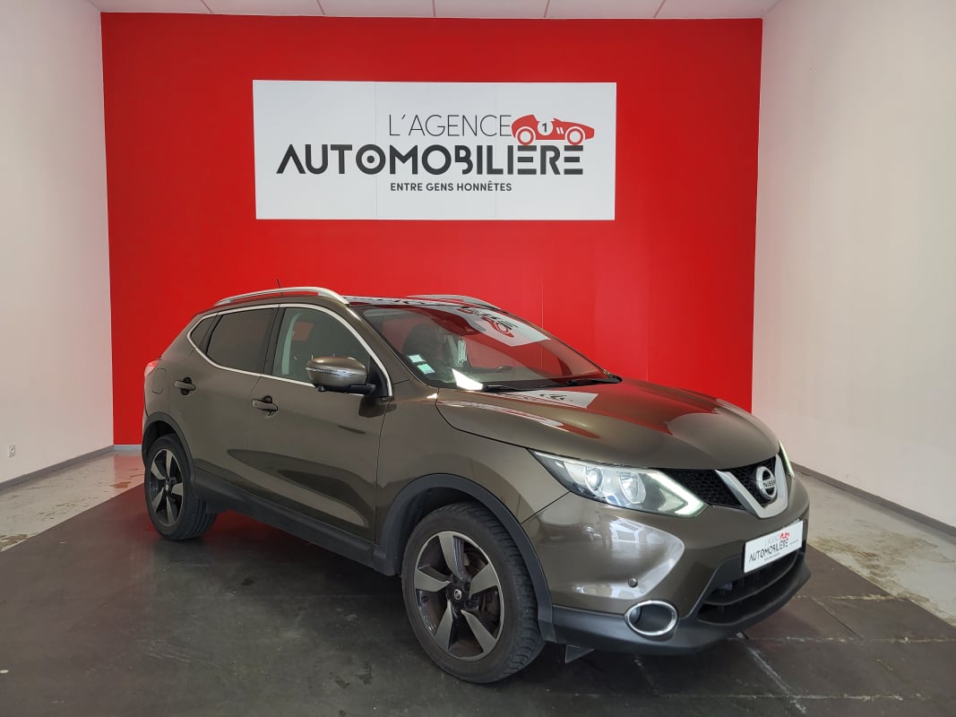 Nissan Qashqai 1.5 DCI 110 CONNECT EDITION + ATTELAGE — 1