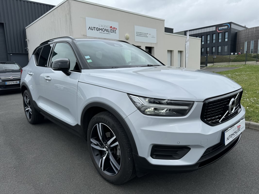 Volvo XC40 1.5 T3 163 R-DESIGN 2WD GEARTRONIC BVA | GARANTIE 12 MOIS — 1