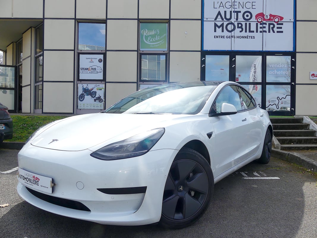 Tesla Model 3 STANDARD PLUS — 1