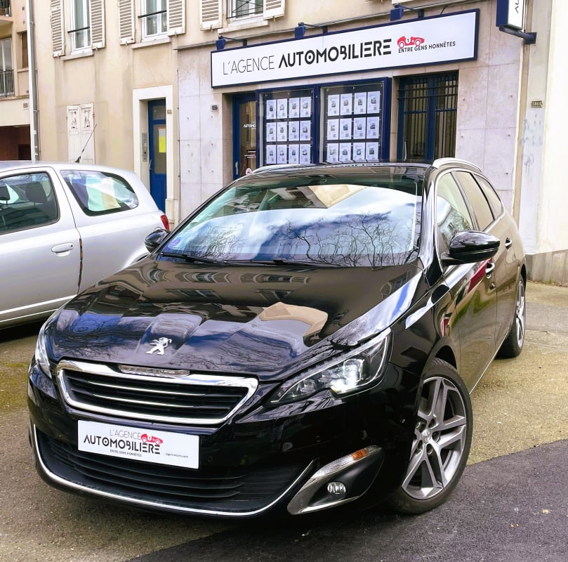 Peugeot 308 SW II SW 1.6 THP 155 FELINE — 1