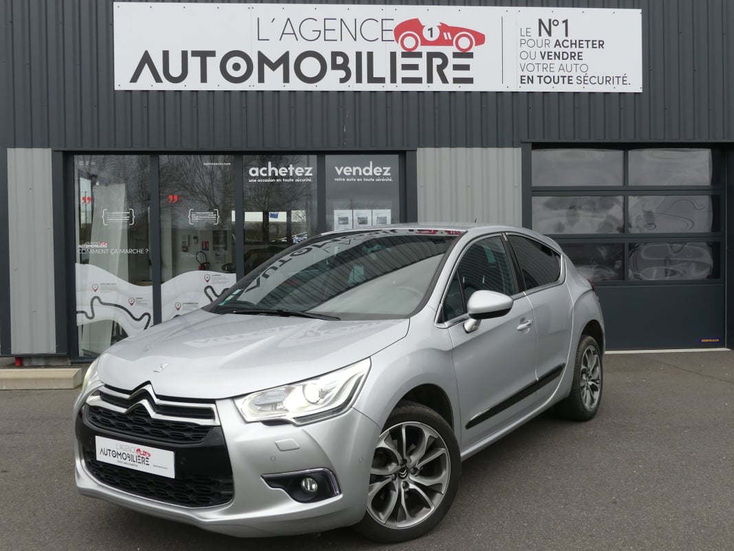 Citroen DS4 SPORTCHIC HDI 150CV — 1
