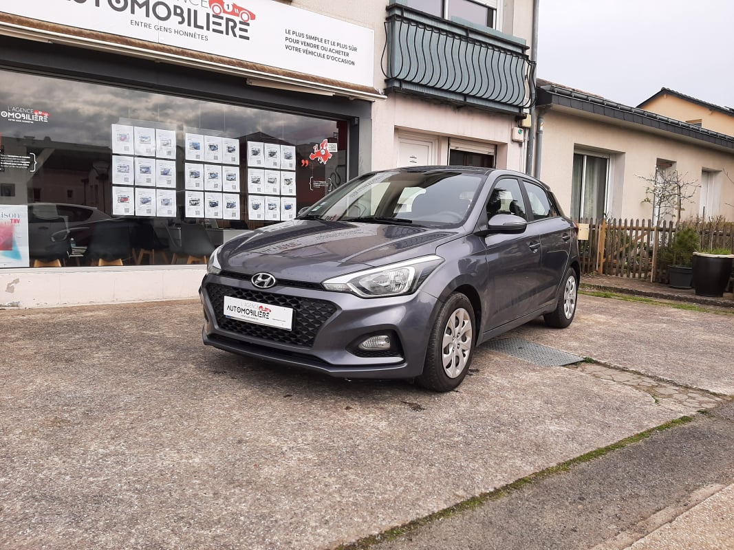 Hyundai i20 1.2 76 ch Initia + RDS Bluetooth — 1