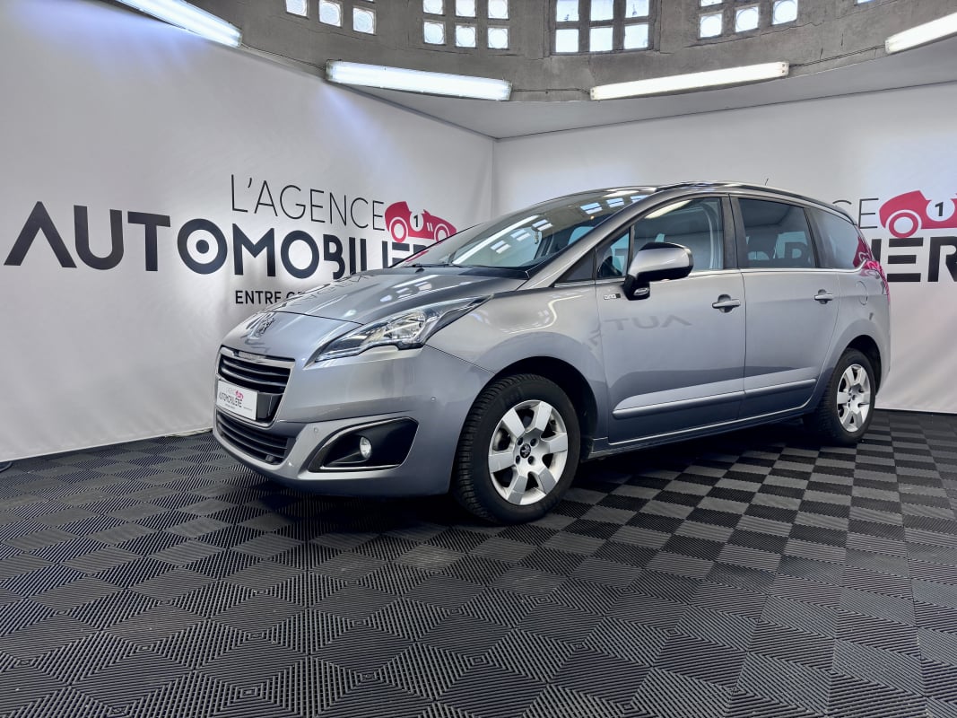 Peugeot 5008 5008 1.6 BlueHDI 120ch S&S BVM6 STYLE (7 places, Attelage) — 1