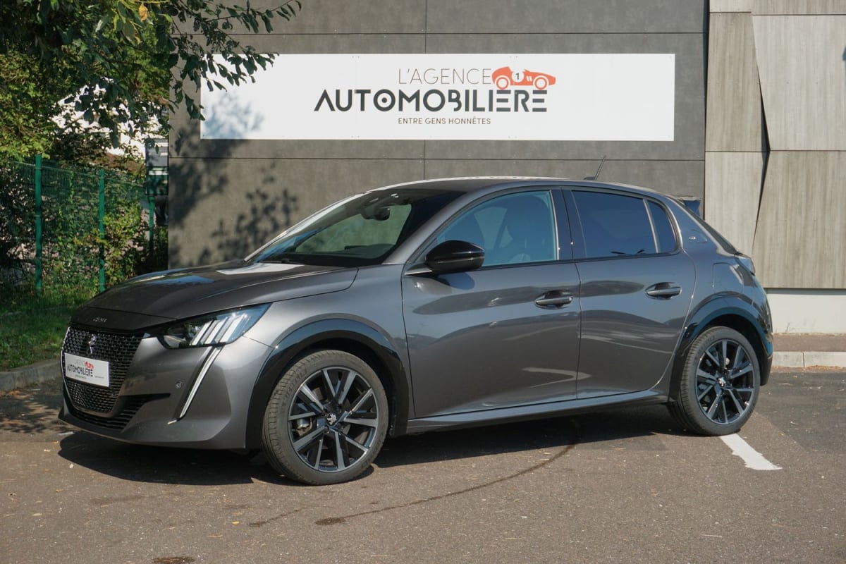 Peugeot 208 GT 1.2 100 ch EAT8 1ère main — 1