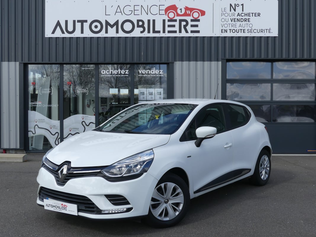 Renault Clio 1.2 75 CV TREND — 1