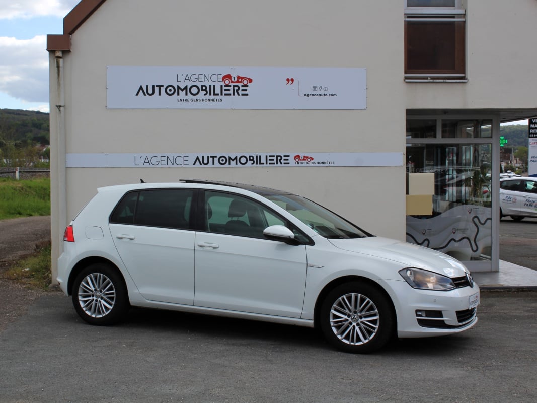 Volkswagen Golf 1.2 TSI 105 CH BLUEMOTION technologie CUP 5 P — 1
