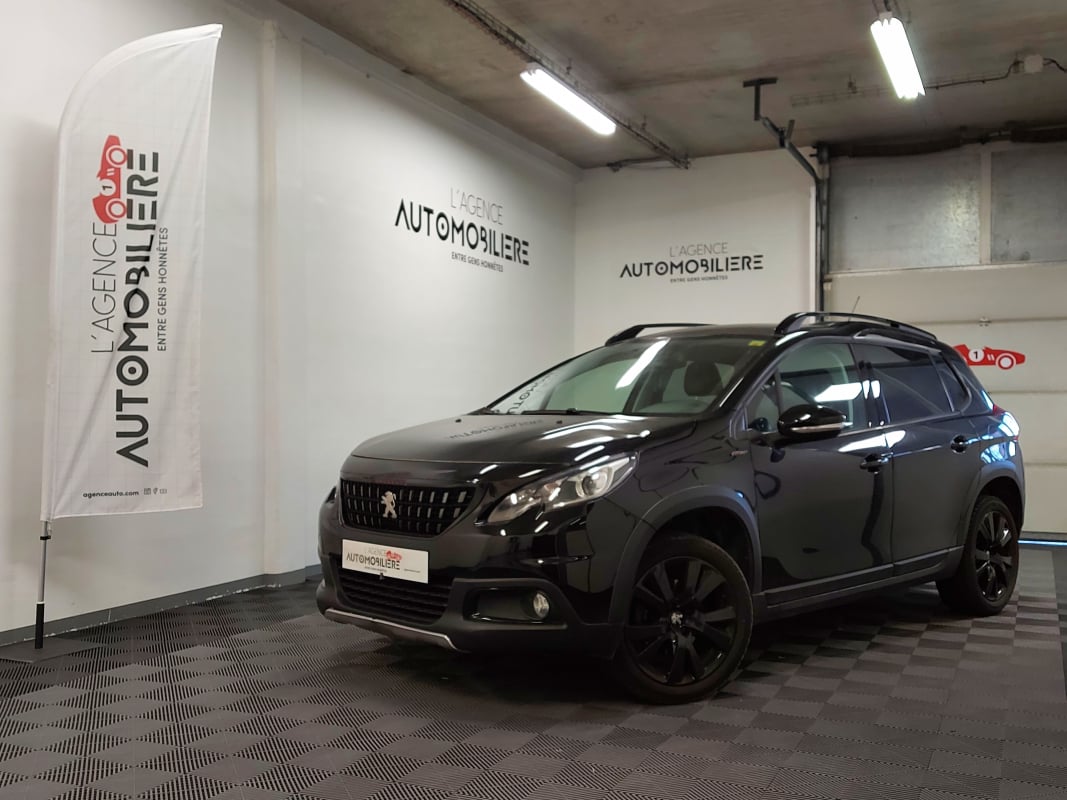 Peugeot 2008 (2) 1.2 PURETECH 130 GT LINE + CAMERA — 1