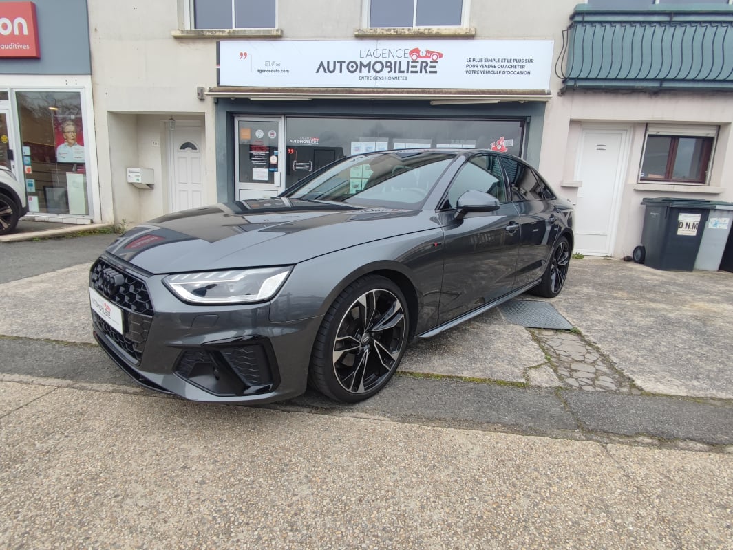 Audi A4 2.0 TFSi Mild Hybrid S Tronic 7 150 cv Boîte auto Toit ouvrant — 1