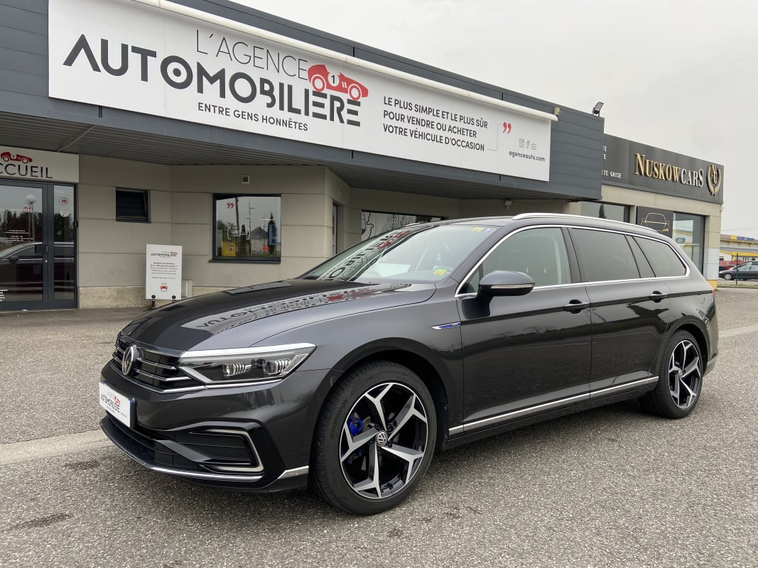 Volkswagen Passat 1.4 TSI HYBRIDE RECHARGEABLE GTE DSG6 — 1