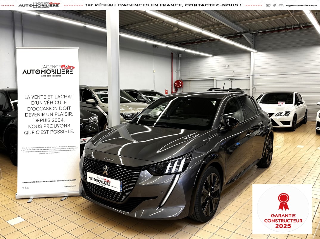 Peugeot 208 208 PureTech 100 S&S EAT8 GT — 1