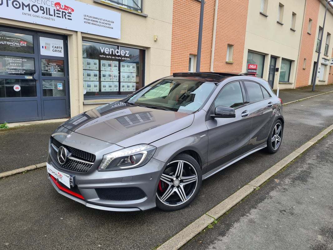 Mercedes-Benz Classe A 250 SPORT 7G-DCT garantie 12 mois — 1