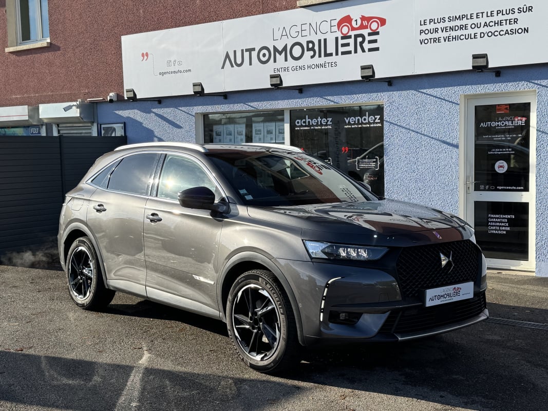 DS DS 7 1.6 225 EAT8 Performance Line+ — 1