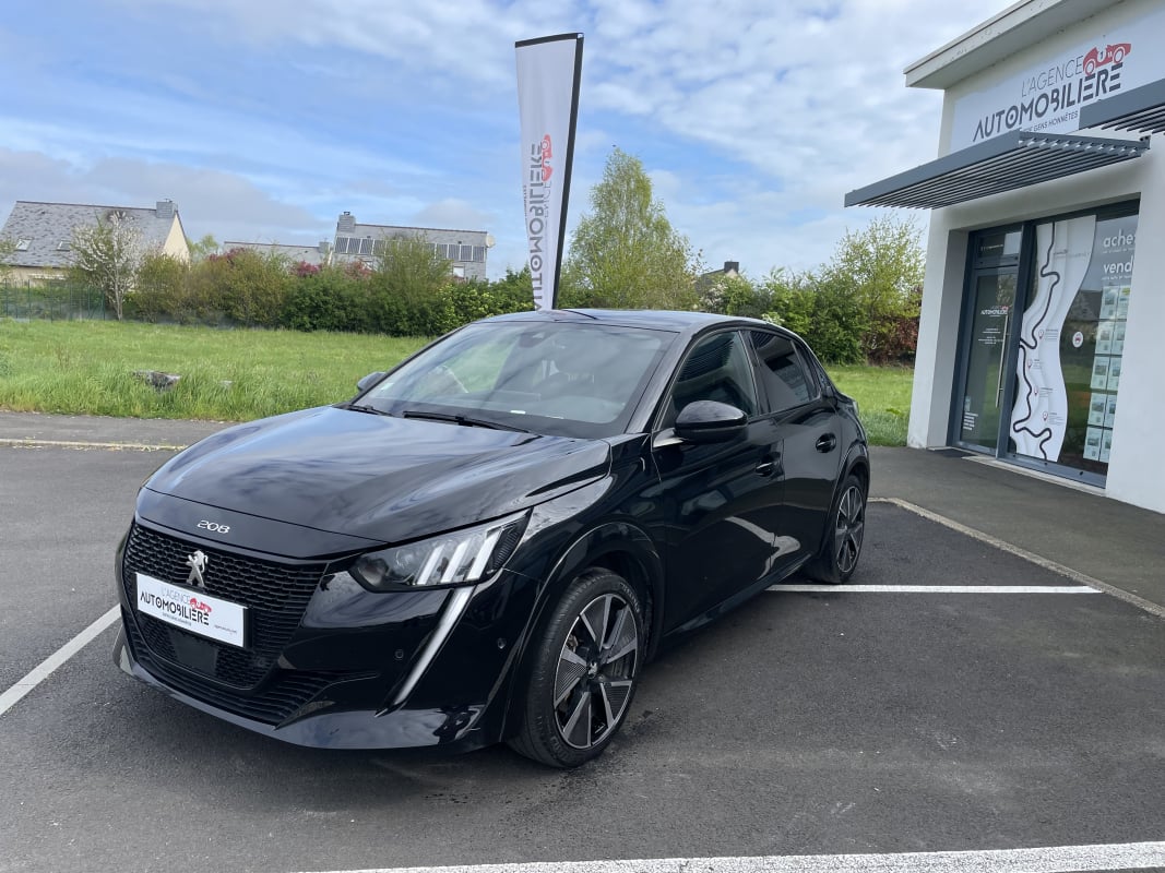 Peugeot e-208 GT 136 CH 50KW — 1