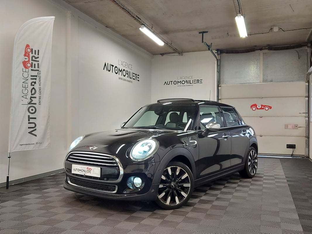 Mini Mini 5 Portes III 1.5 COOPER D 116 RED HOT CHILI 5P BVA7 + TOIT OUVRANT — 1