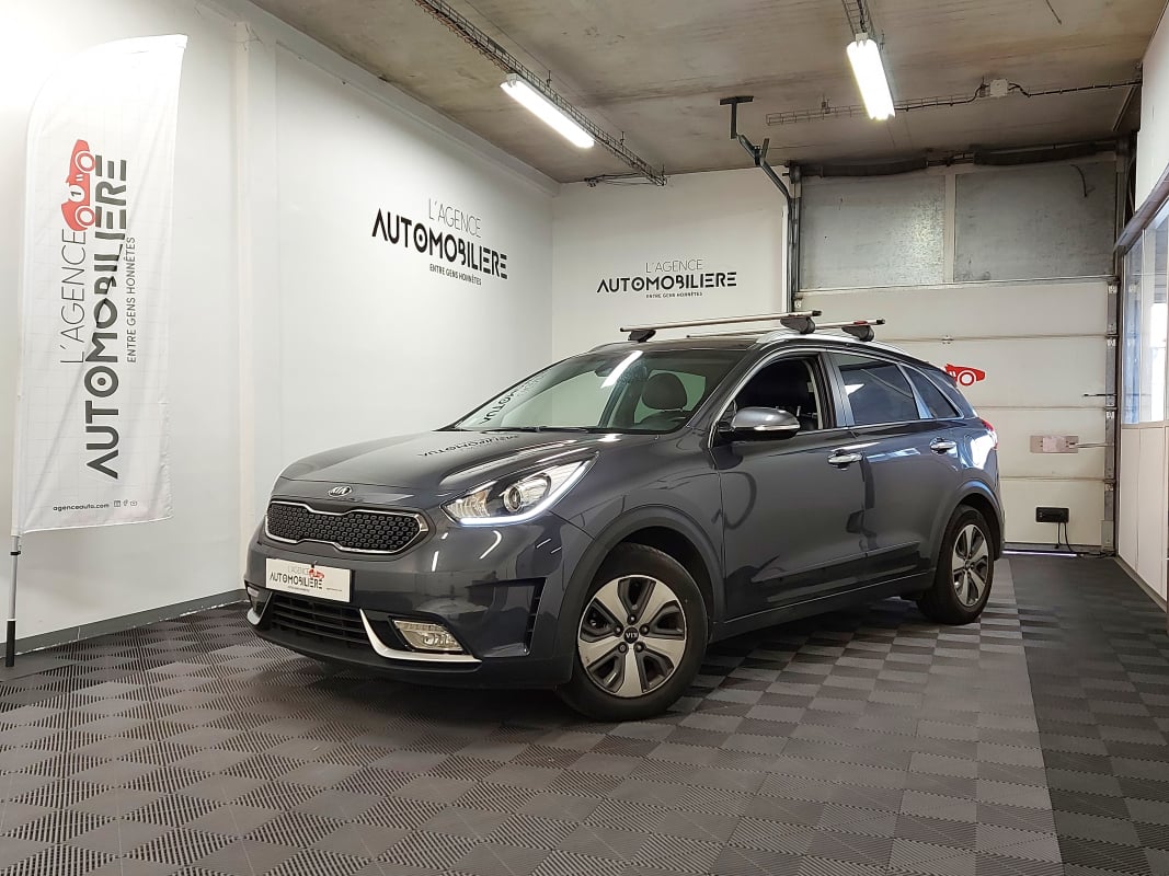 Kia Niro 1.6 GDI 141 ISG HYBRIDE ACTIVE DCT6 — 1